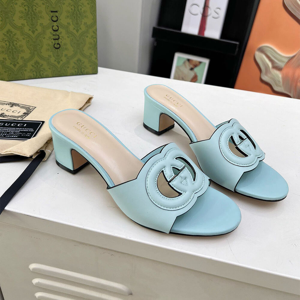 GUCCI Women s Interlocking G slide sandal