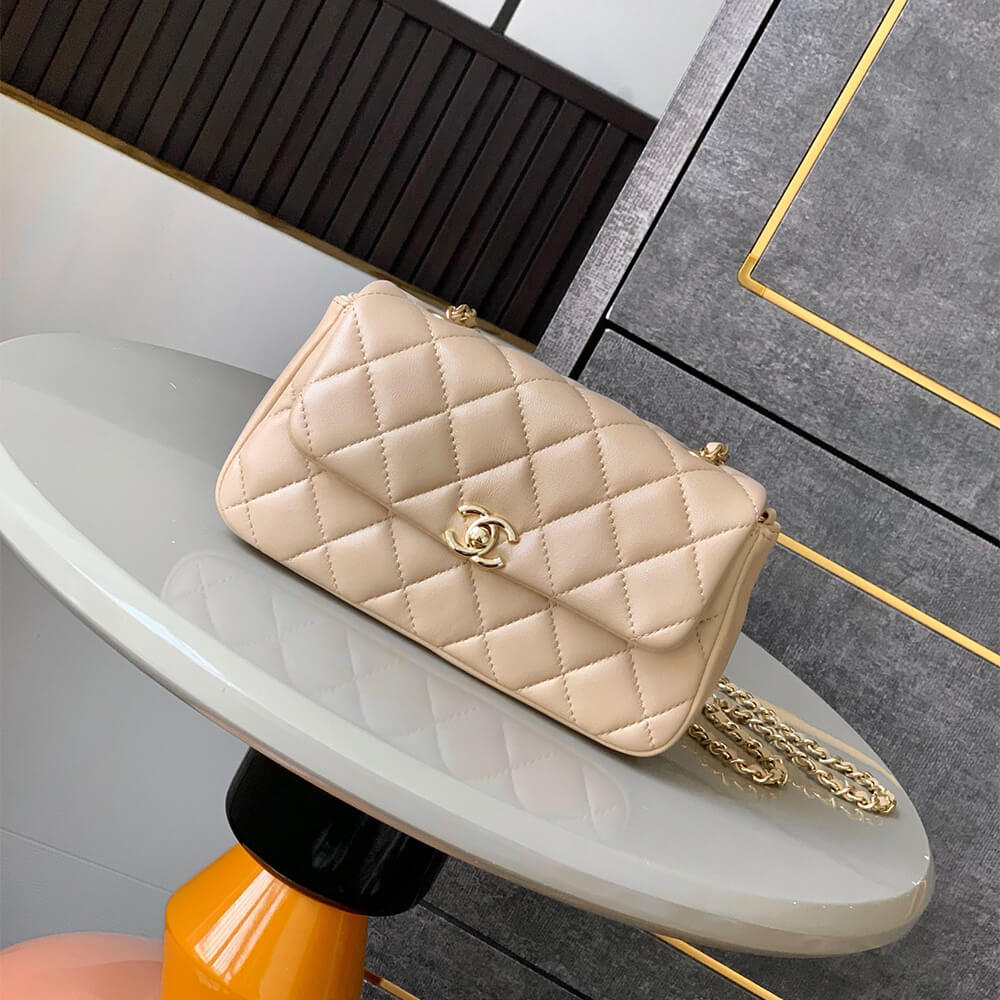 Chanel FLAP PHONE HOLDER WITH CHAIN(HIGH-END GRADE)
